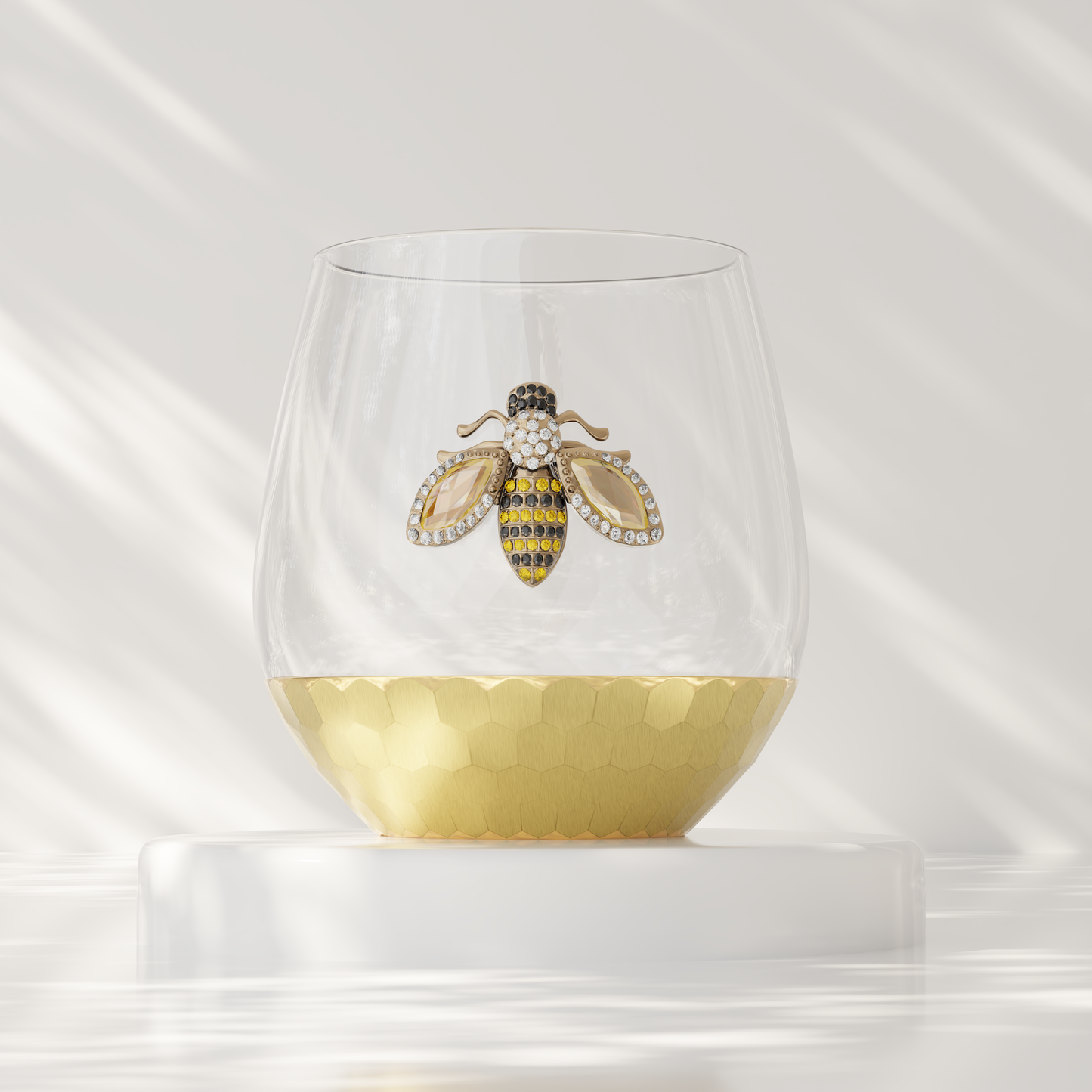 Luxury Stemless Wine Glass with Jeweled Bee – Elegant, Handcrafted Drinkware