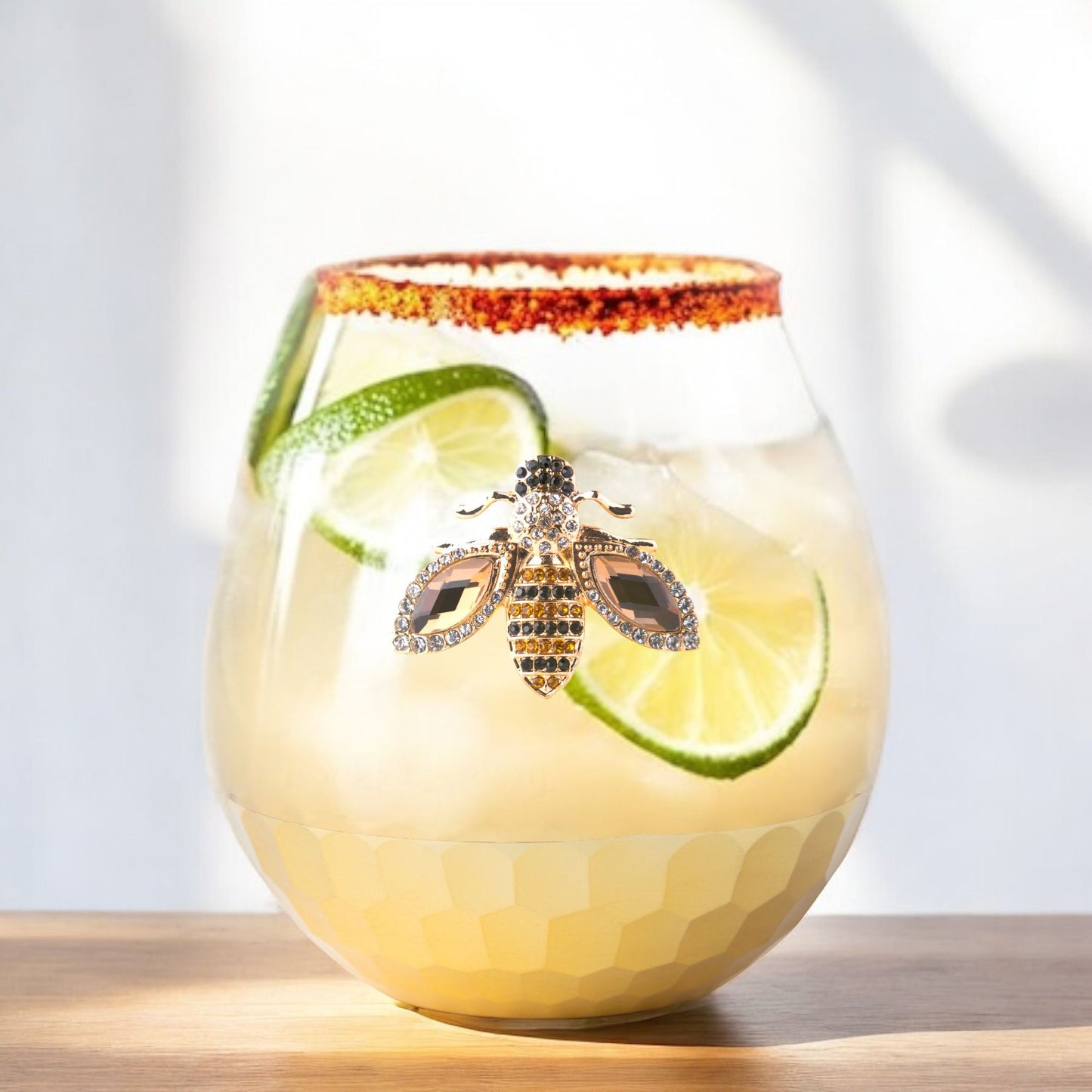 Luxury Stemless Wine Glass with Jeweled Bee – Elegant, Handcrafted Drinkware