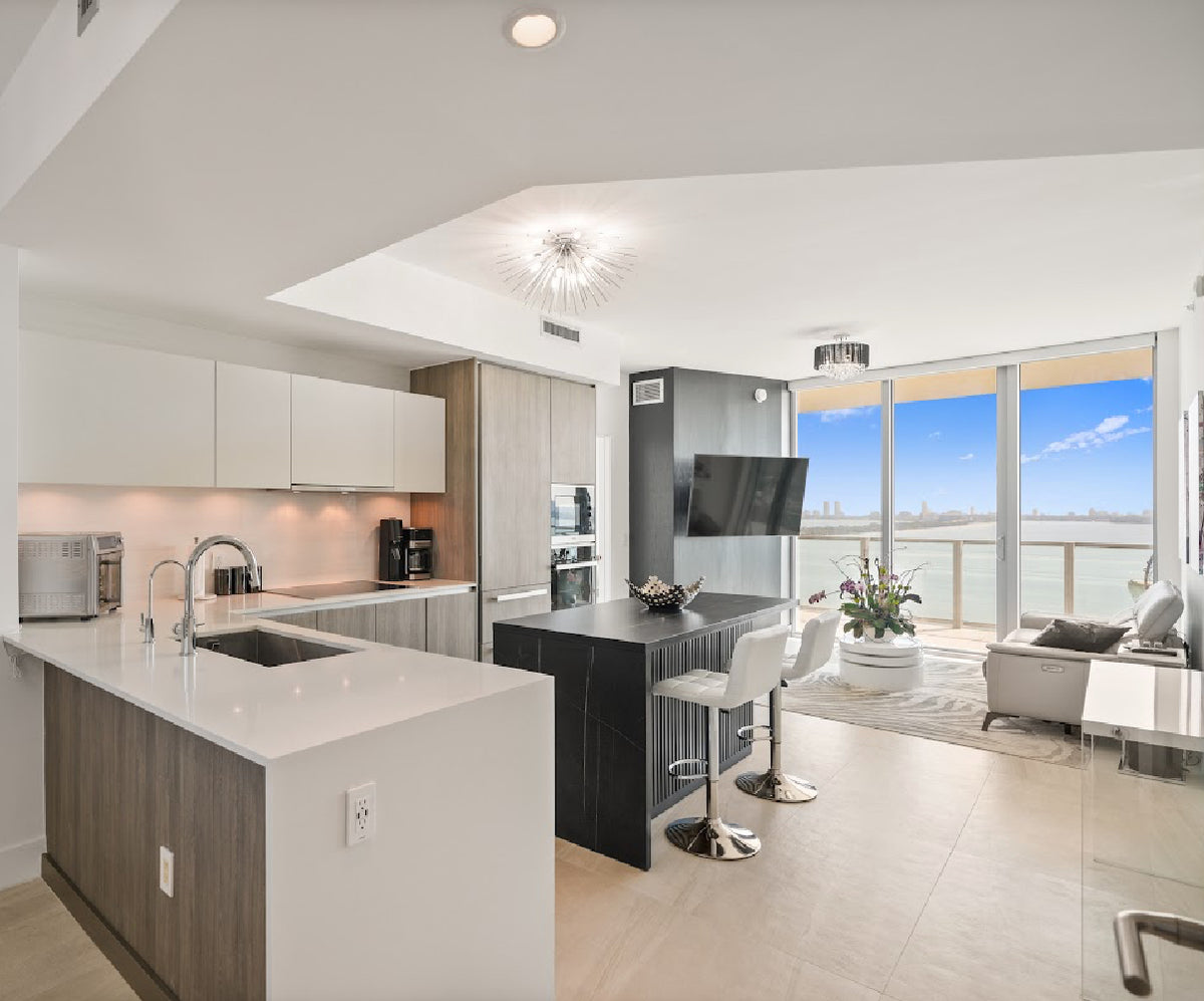 MIAMI MODERN GLAM — interior view 1