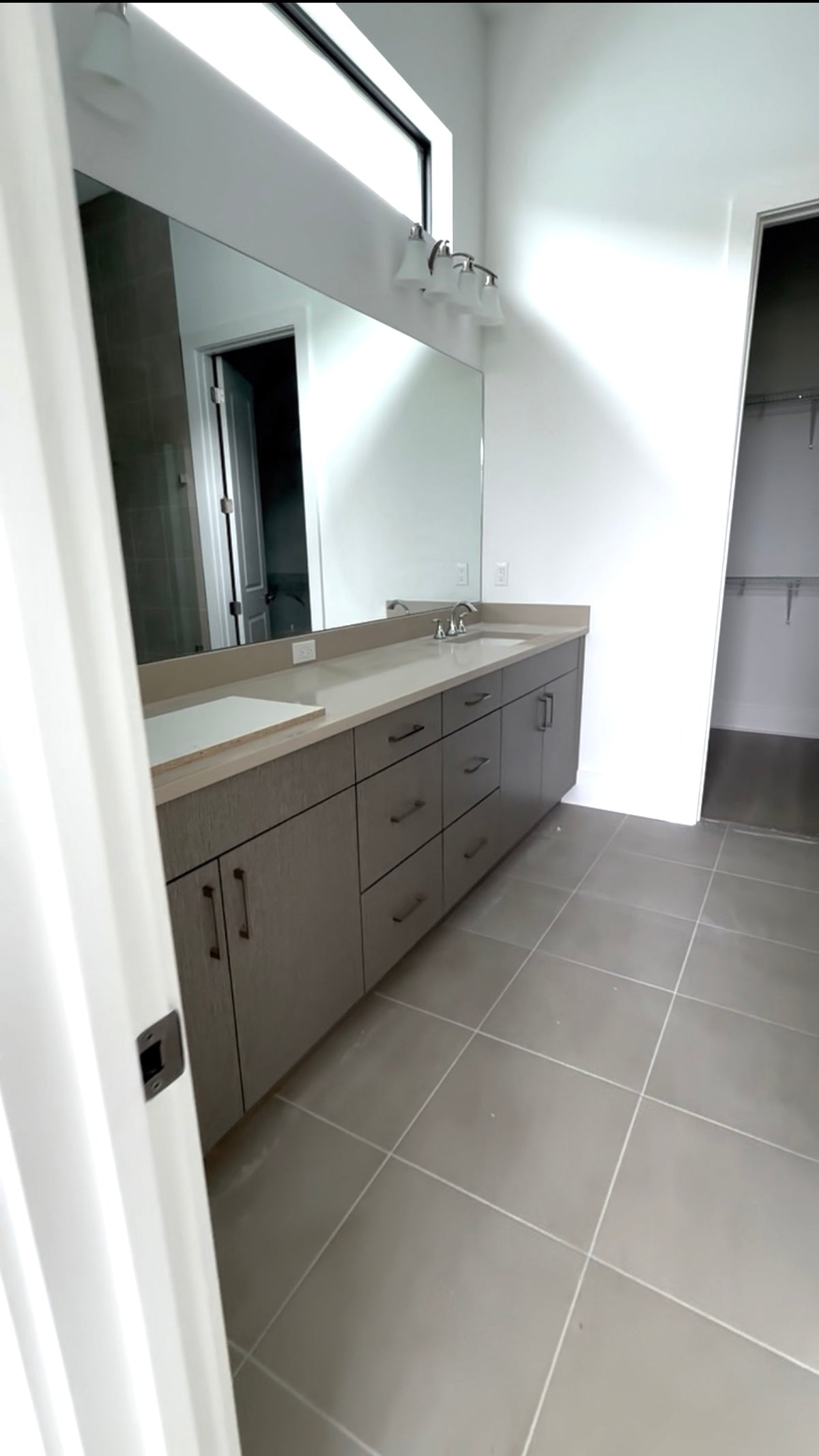 Westlake Residence — interior view 5